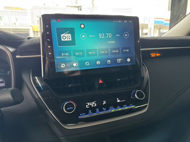 TOYOTA豐田 ALTIS  第8張相片
