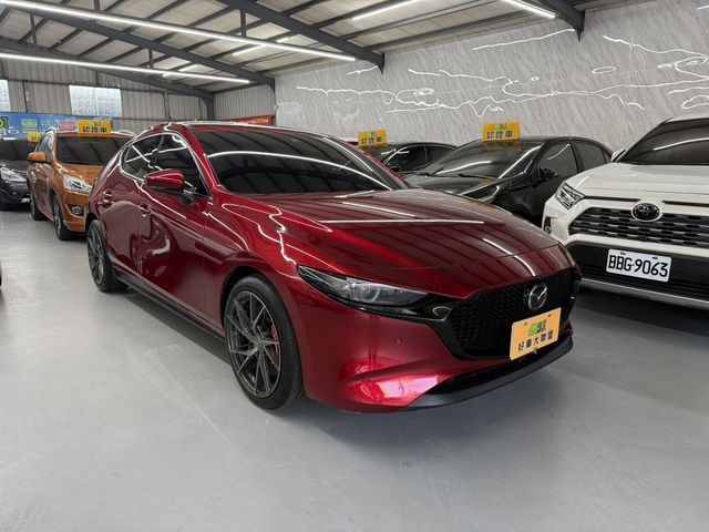 MAZDA馬自達 MAZDA 3  第1張相片