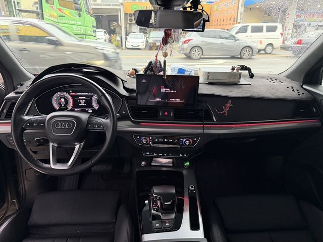 AUDI奧迪 Q5  第8張相片