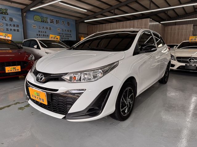 TOYOTA豐田 YARIS  第2張相片