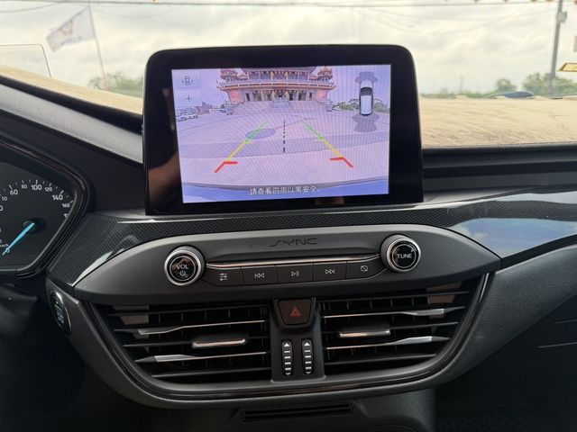 FORD福特 FOCUS  第11張相片