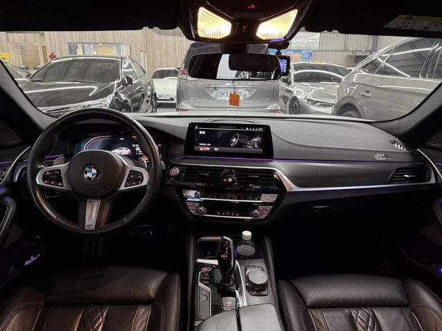 BMW寶馬 530I  第5張相片
