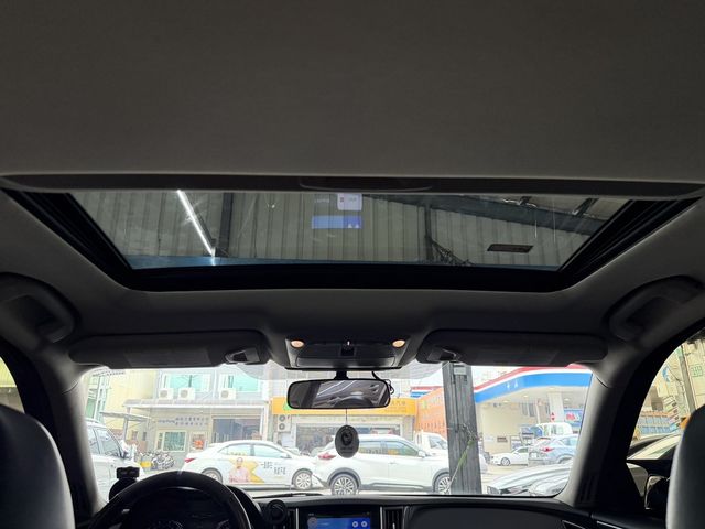 INFINITI無限 Q50  第14張相片