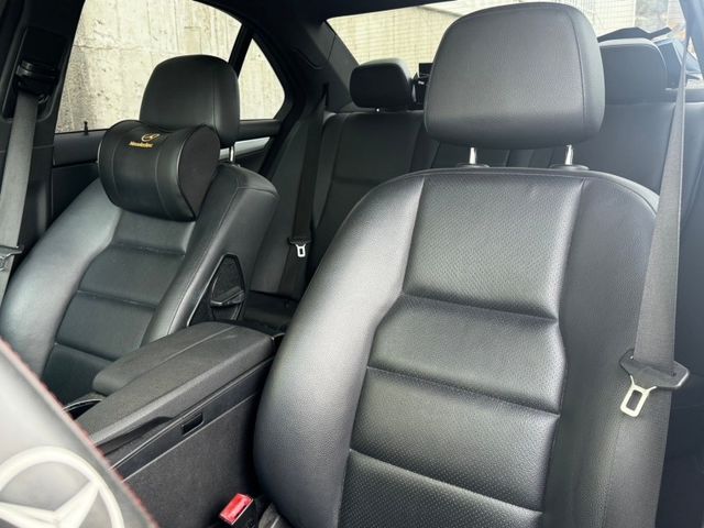 Mercedes-Benz/賓士 C250  第9張相片