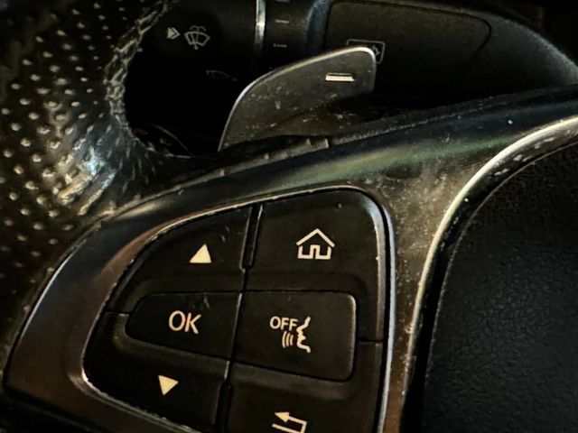 Mercedes-Benz/賓士 C300  第3張相片