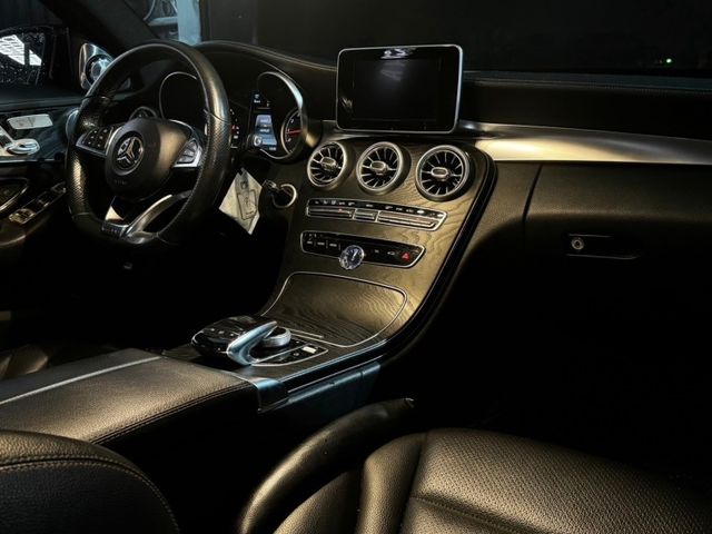 Mercedes-Benz/賓士 C300  第13張相片