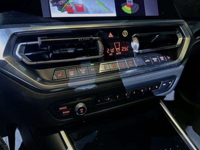 BMW/ 寶馬 330i  第1張相片