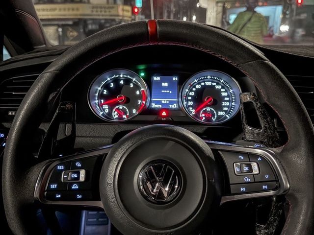 Volkswagen 福斯 Golf  第1張相片