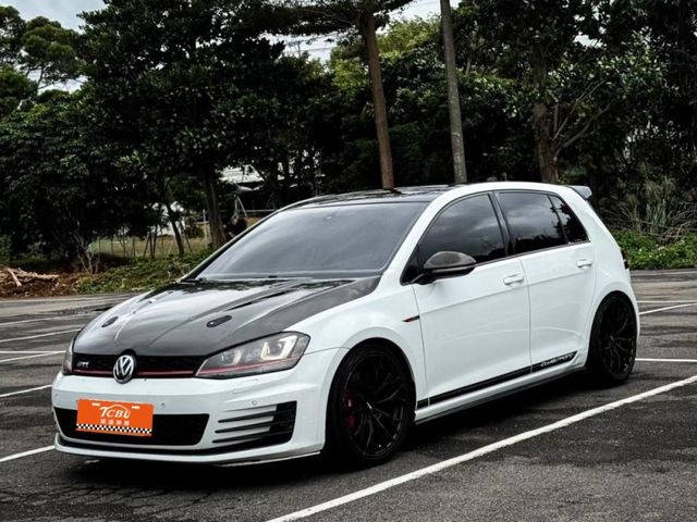 Volkswagen 福斯 Golf  第1張相片