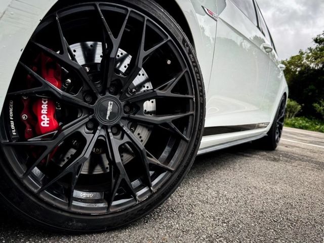 Volkswagen 福斯 Golf  第3張相片