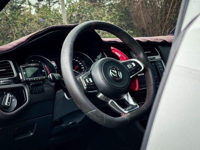 Volkswagen 福斯 Golf  第4張相片