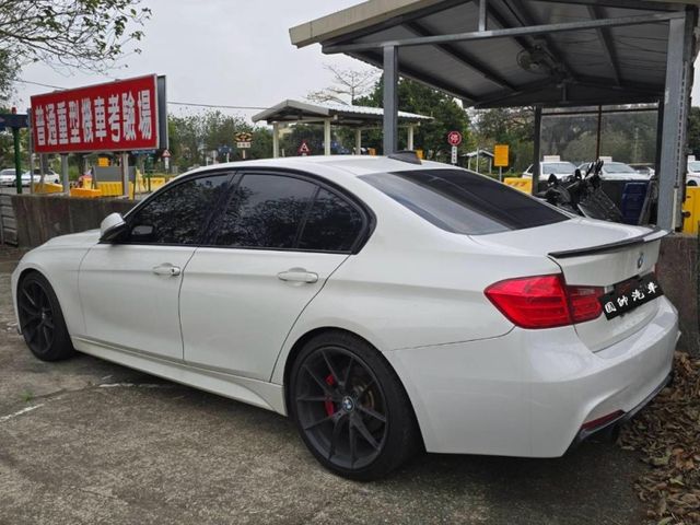 BMW/ 寶馬 328i  第2張相片