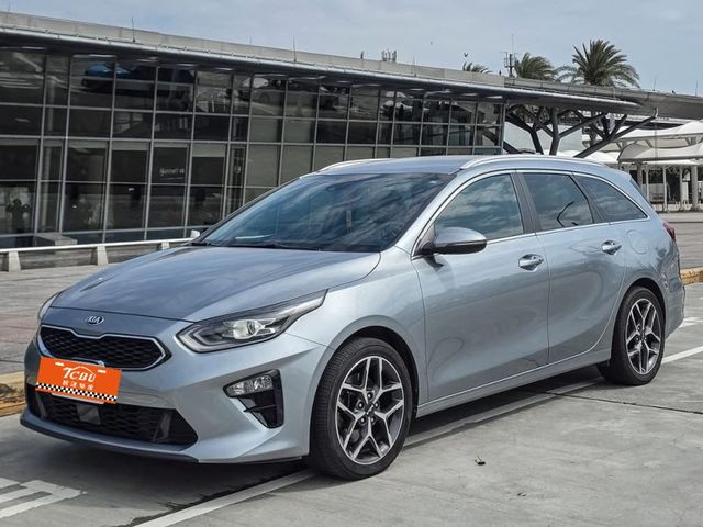 Kia CEED  第1張相片