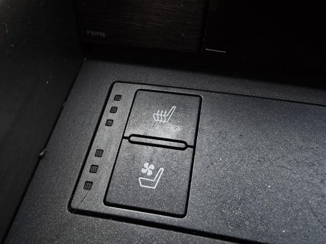Lexus IS  第8張相片