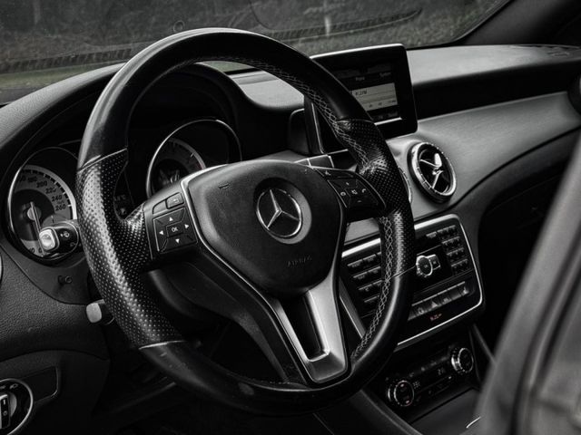 Mercedes-Benz/賓士 CLA250  第4張相片
