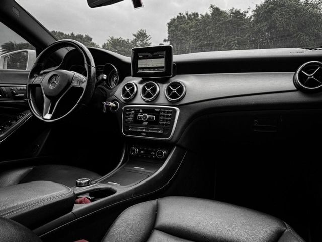 Mercedes-Benz/賓士 CLA250  第5張相片