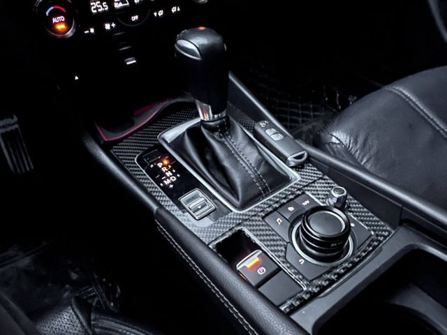 Mazda Mazda3  第6張相片