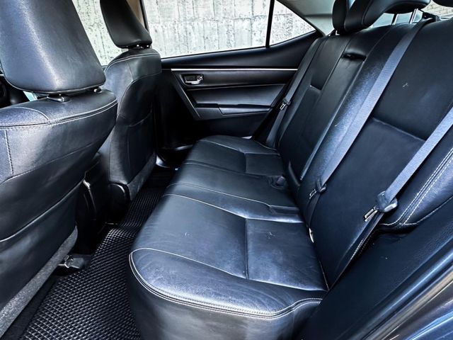 Toyota ALTIS  第6張相片