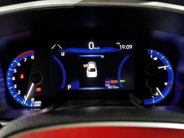 Toyota ALTIS  第9張相片