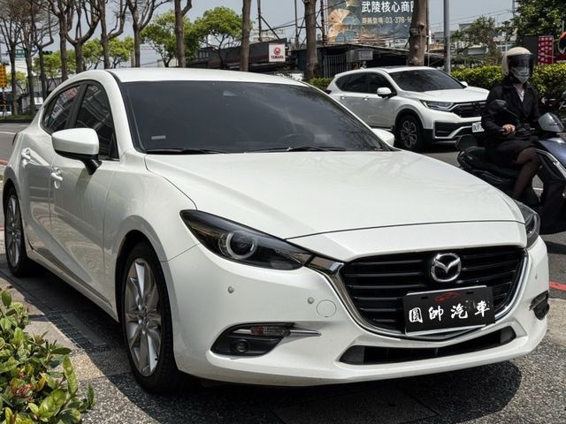 Mazda Mazda3  第2張相片