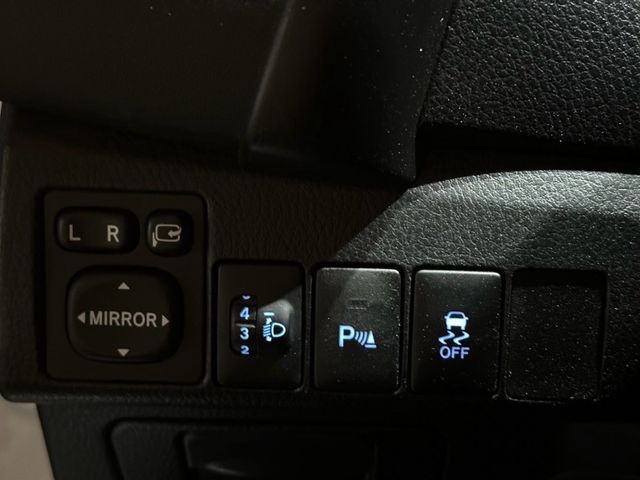 Toyota ALTIS  第7張相片
