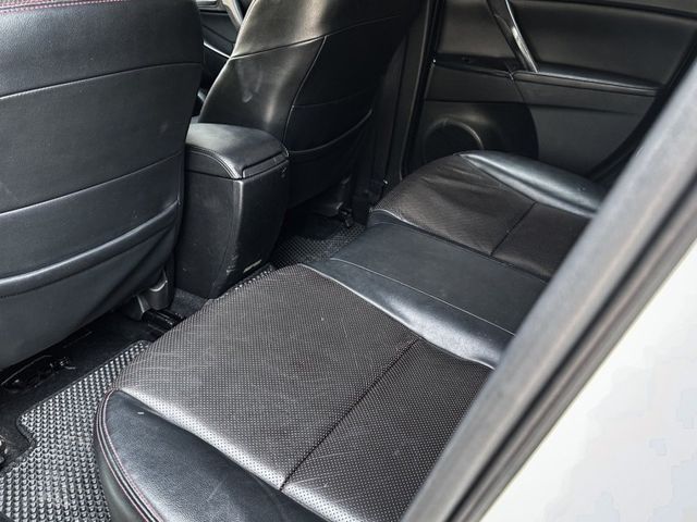Mazda Mazda3  第8張相片
