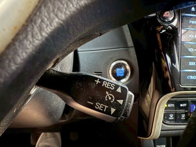 Toyota ALTIS  第4張相片