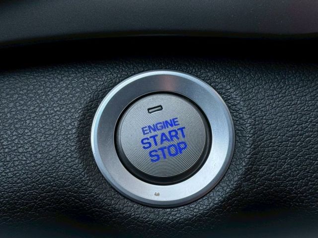 Hyundai Elantra  第8張相片