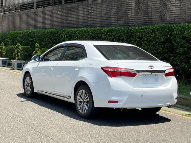 Toyota ALTIS  第2張相片