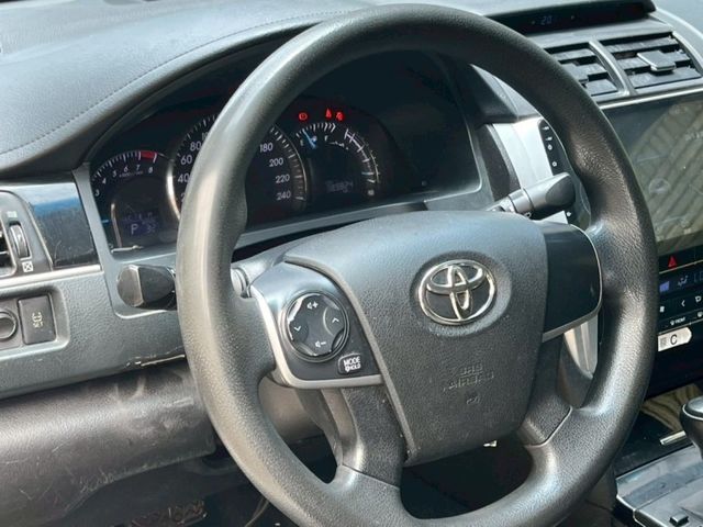 Toyota Camry  第3張相片