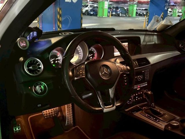 Mercedes-Benz/賓士 C250  第1張相片