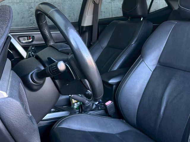 Toyota ALTIS  第2張相片