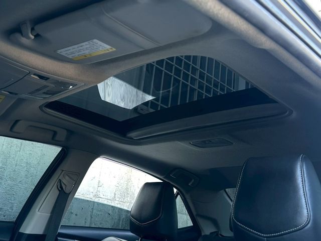 Toyota ALTIS  第11張相片