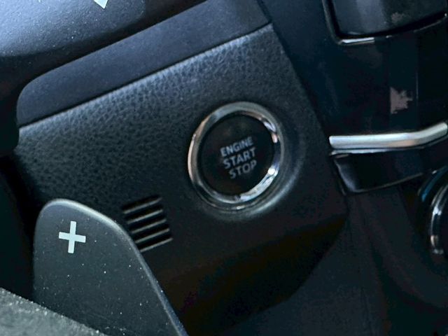 Toyota ALTIS  第12張相片