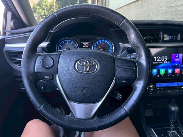 Toyota ALTIS  第13張相片