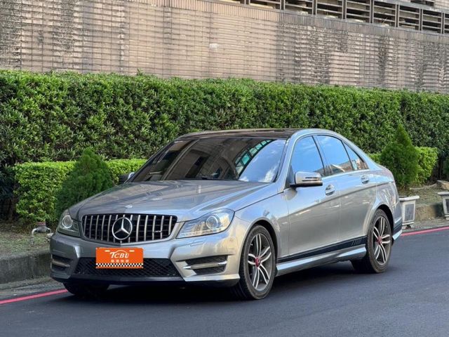 Mercedes-Benz/賓士 C250  第4張相片