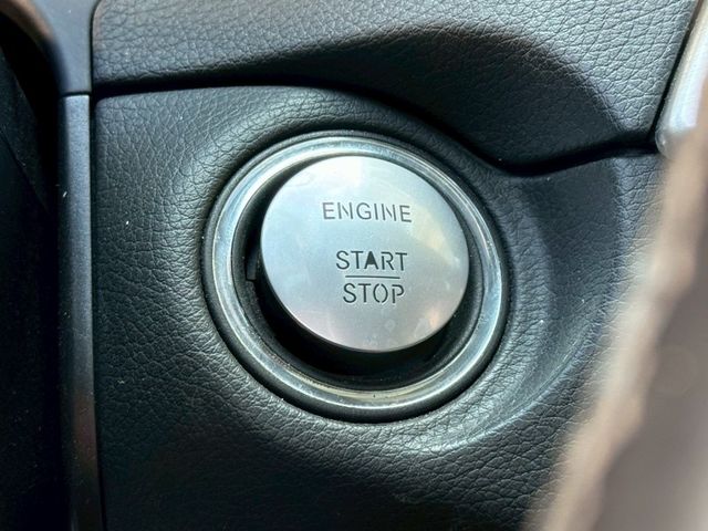 Mercedes-Benz/賓士 C250  第8張相片