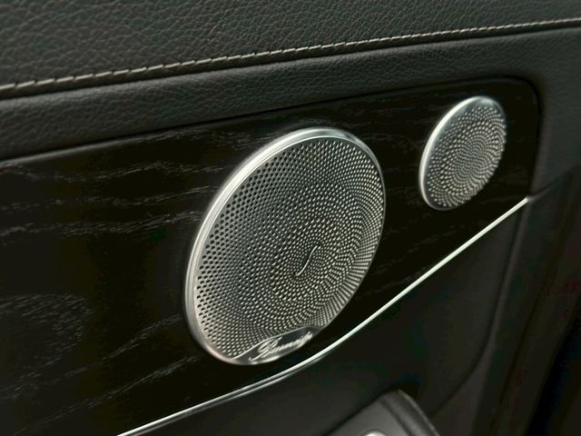 Mercedes-Benz/賓士 C300  第10張相片