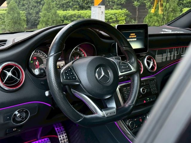 Mercedes-Benz/賓士 CLA250  第6張相片