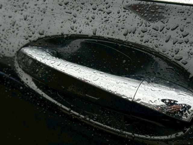 Mercedes-Benz/賓士 C300  第10張相片