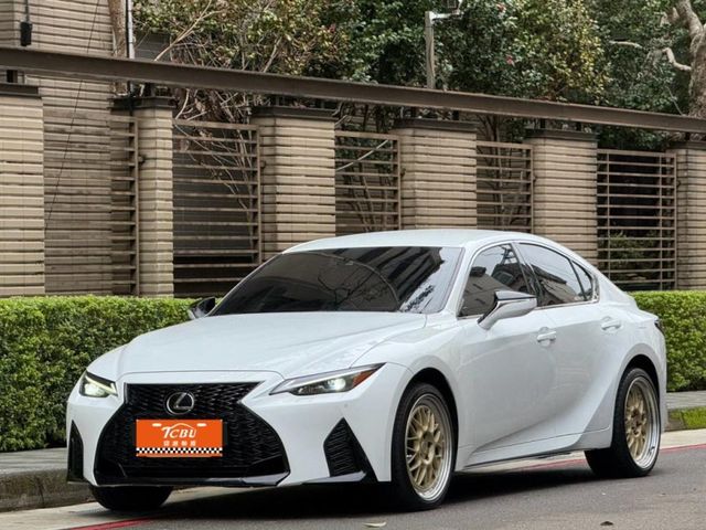 Lexus IS  第4張相片
