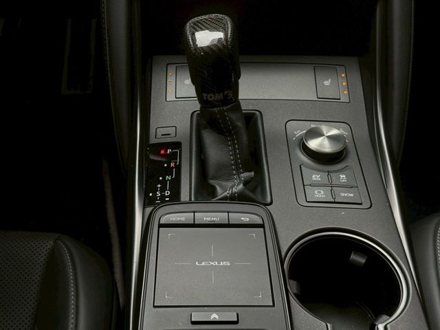 Lexus IS  第12張相片