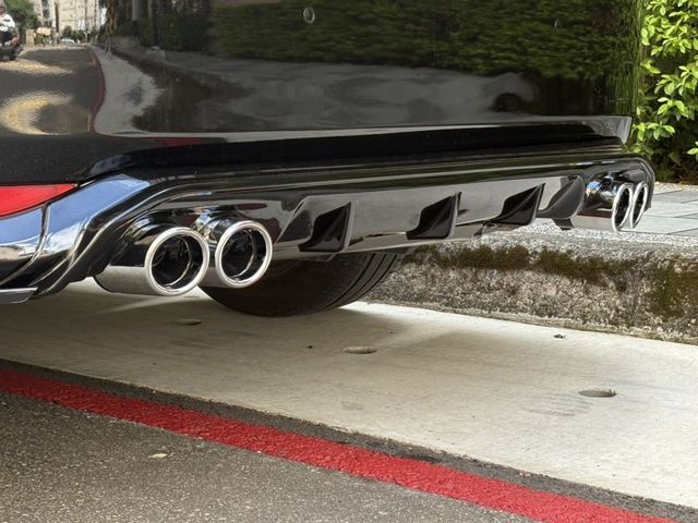 Toyota ALTIS  第6張相片