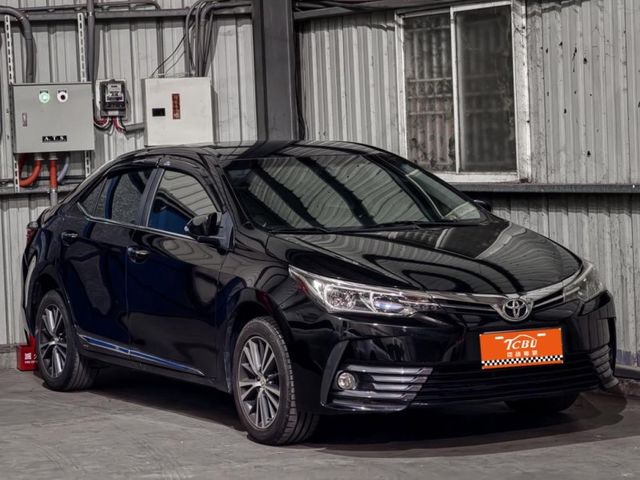 Toyota ALTIS  第1張相片