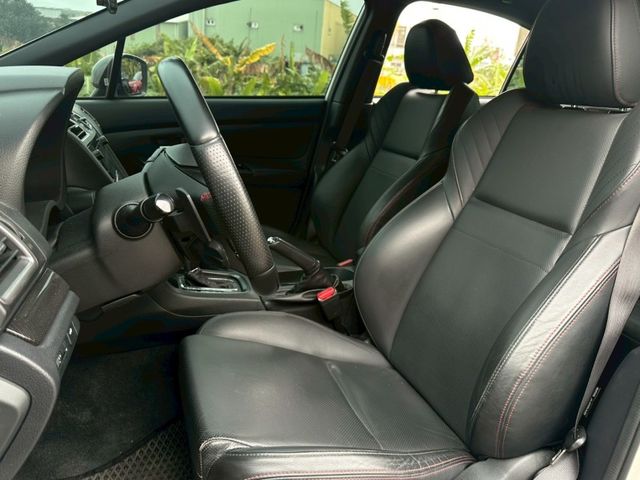 Subaru WRX  第14張相片
