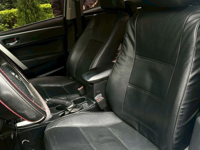 Toyota ALTIS  第3張相片