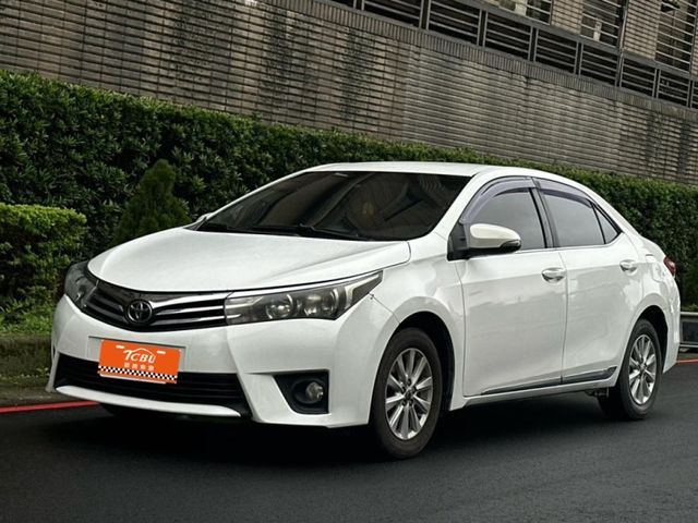 Toyota ALTIS  第4張相片