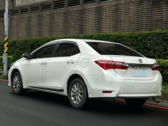 Toyota ALTIS  第5張相片