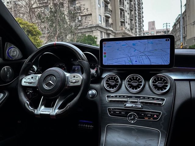 Mercedes-Benz/賓士 C300  第2張相片