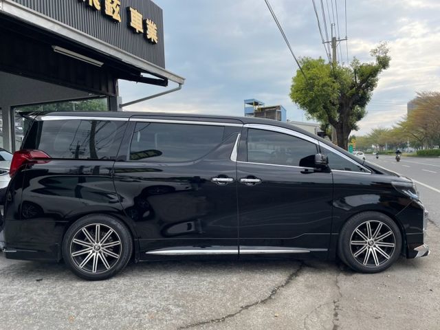 2016 TOYOTA ALPHARD 實跑21萬 改蒙娜麗莎包  第4張相片